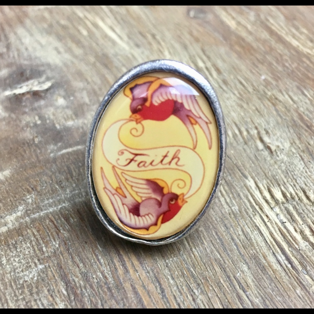 NWOT Classic Hardware | Faith Ring | Size 6 US